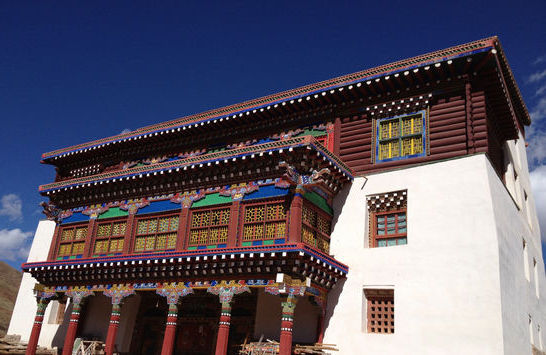 Файл:TarlamMonastery.jpg