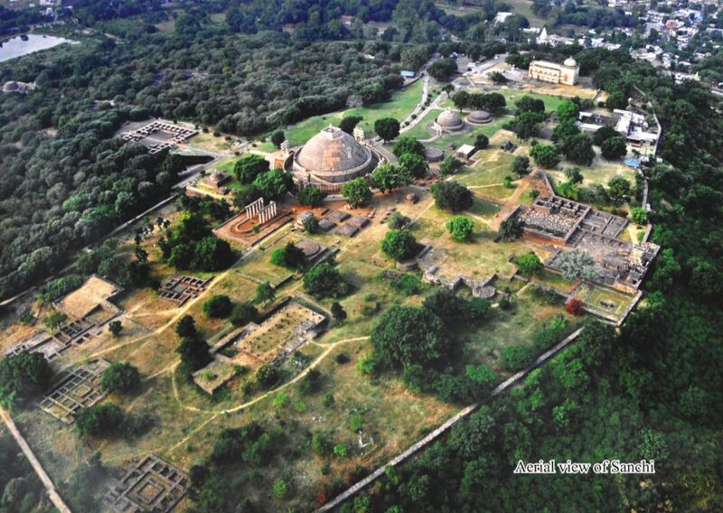 Файл:SanciStupa12.jpg
