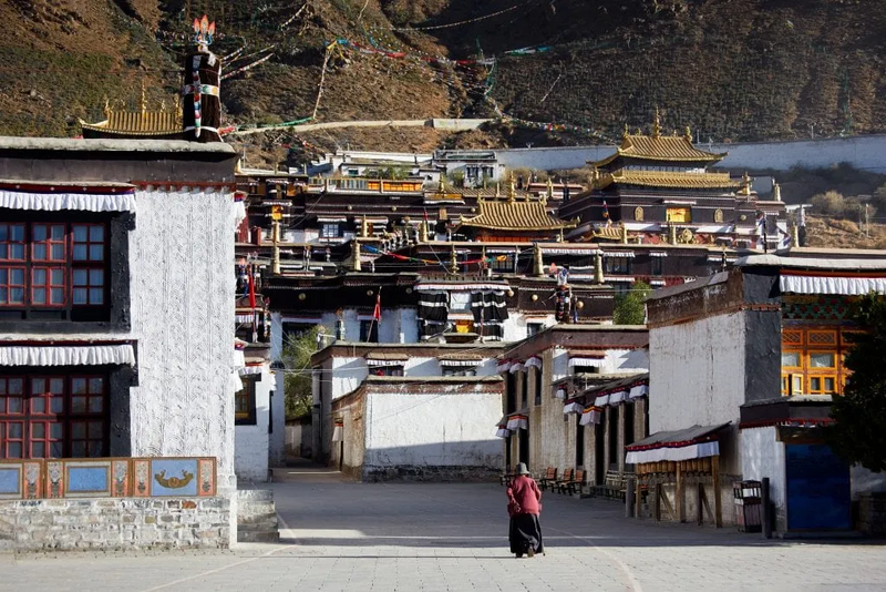 Файл:Tashilunpo2.webp