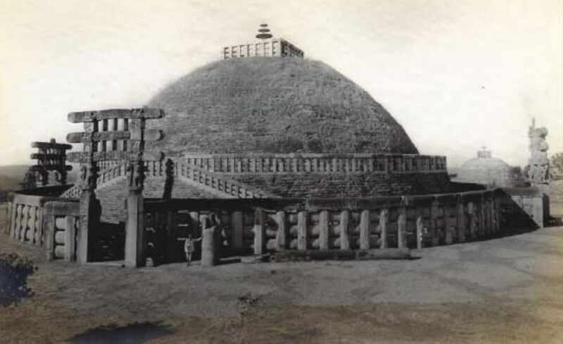 Файл:SanciStupa10.jpg