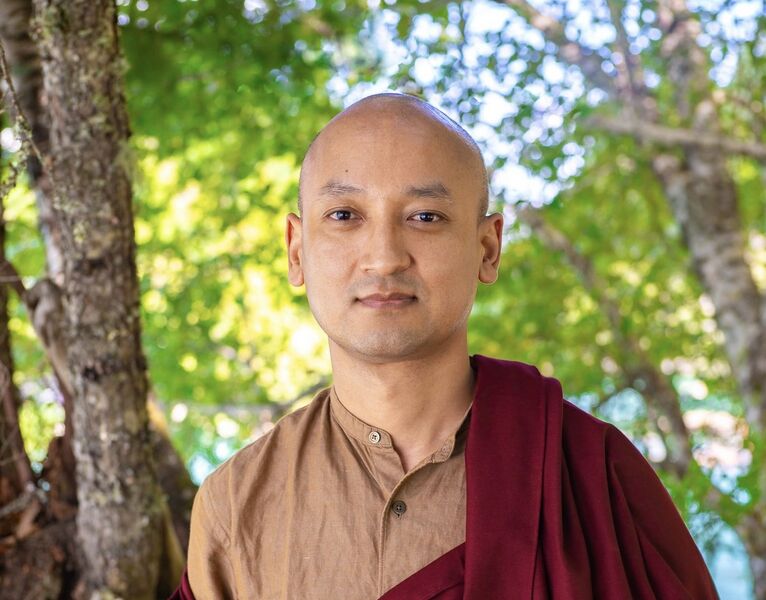 Файл:Drubgyud Tenzin Rinpoche.jpg