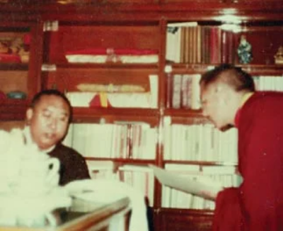 Файл:GosokRinpoche2.webp
