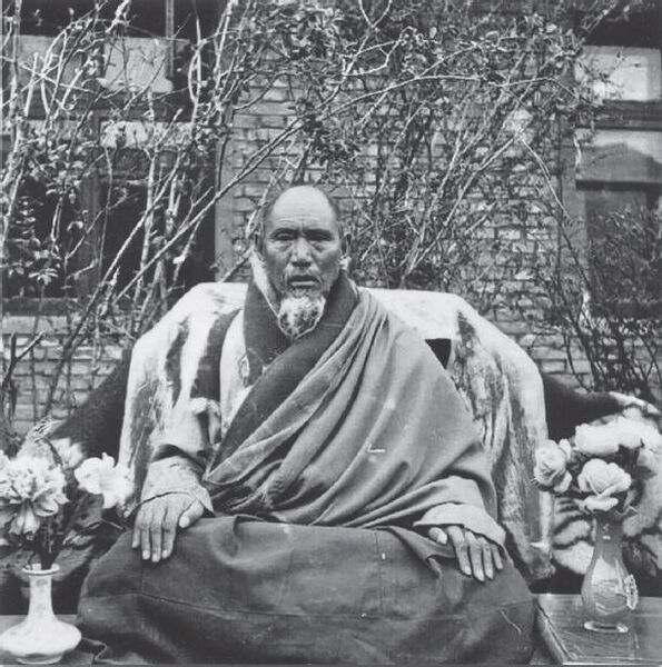 Файл:Khenpo Munsel 1.jpg