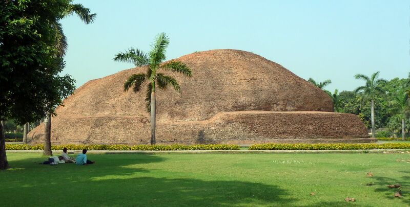 Файл:Cremation-stupa.jpg