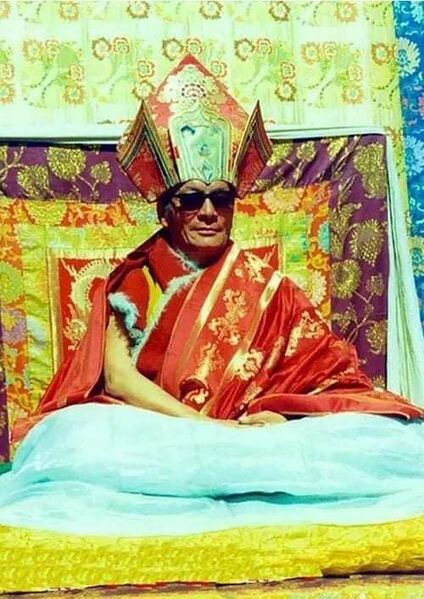 Файл:Gemang Khenpo Pema Wangyal.jpg