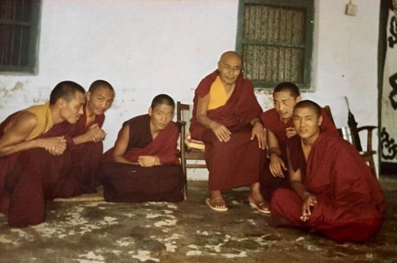 Файл:KhenpoKungs2.jpg