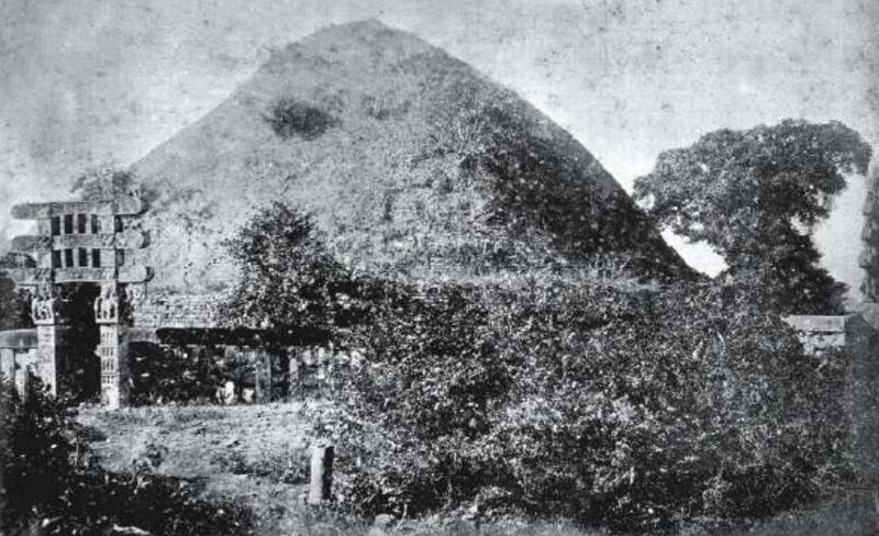 Файл:SanciStupa7.jpg
