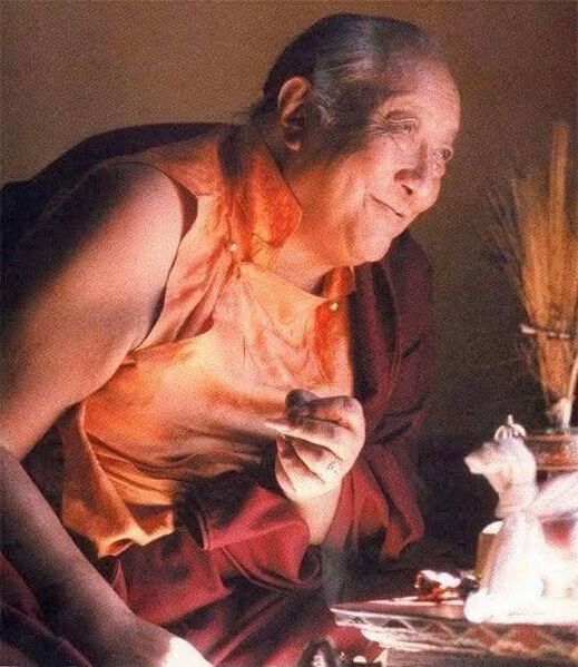 Файл:DilgoKhyentse01.jpg